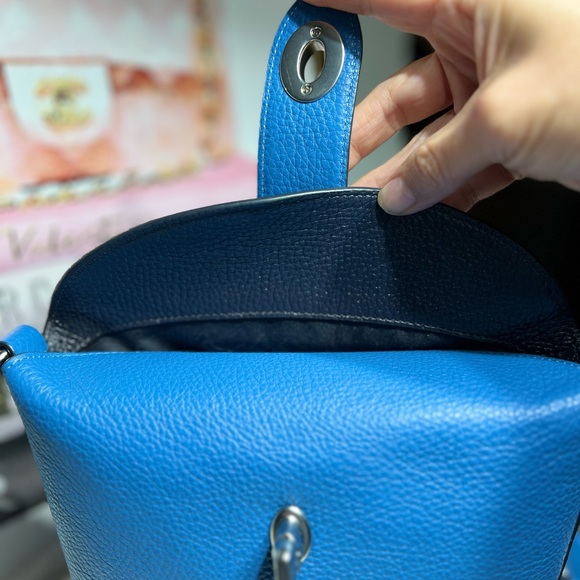 Coach New with card care Addie Crossbody Refined pebble leather Vivid Bl… - Picture 14 of 16